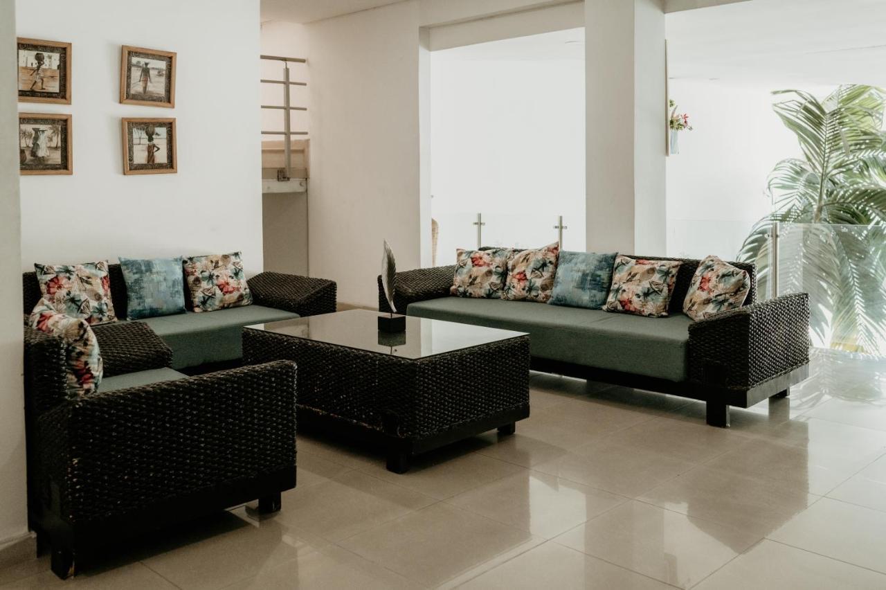 Hotel Barrancabermeja Plaza Exterior photo